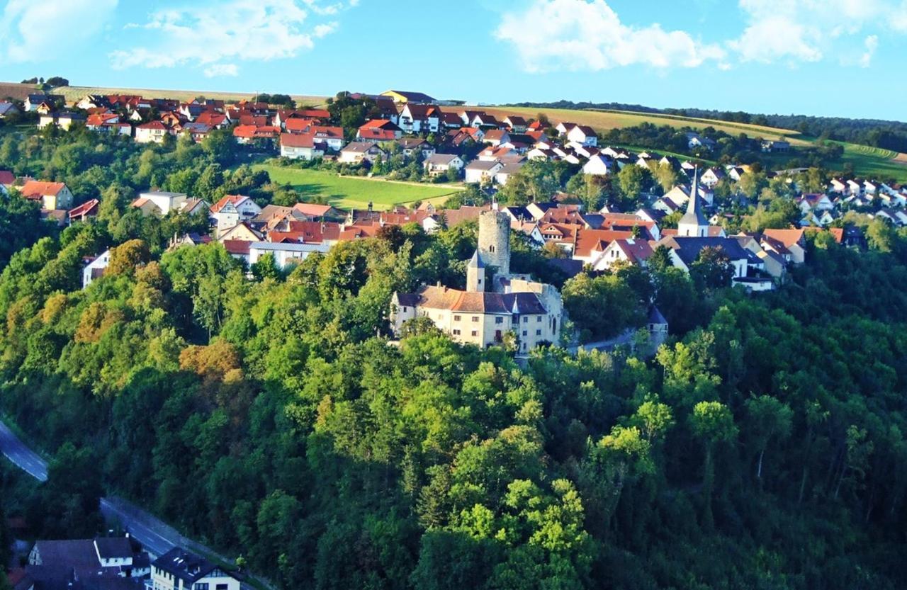 Landgasthof zur Krone Krautheim Exterior foto
